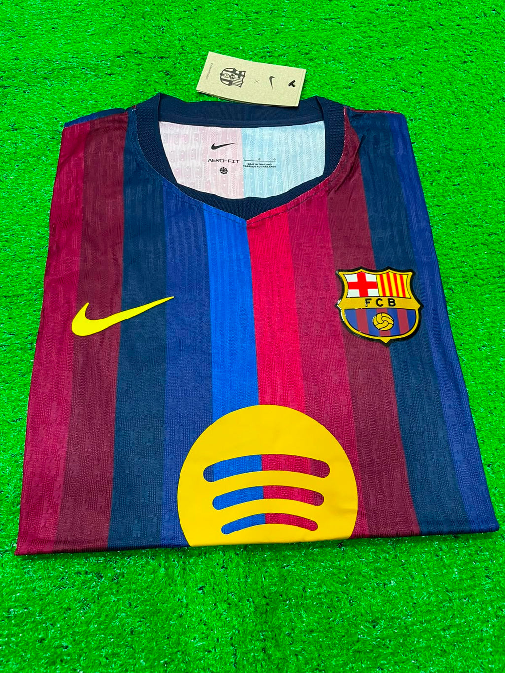 Barcelona home player quality