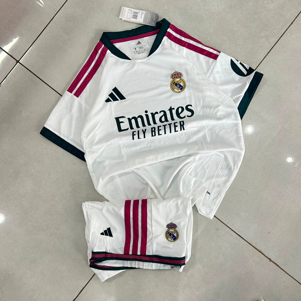 Real Madrid home set