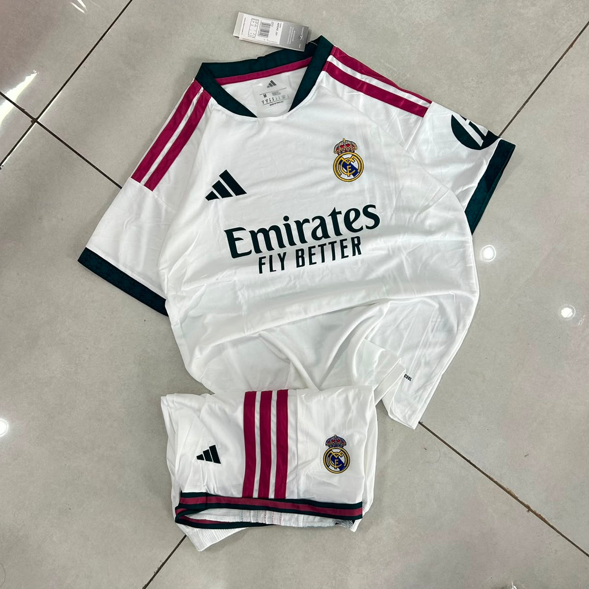 Real Madrid home set
